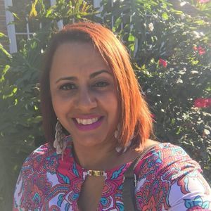 Meet your Posher, Evette